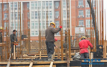 總承包企業能否承包建筑勞務作業？